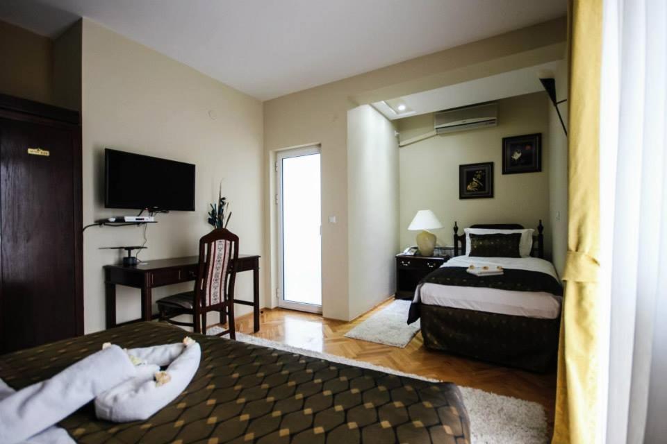 Hotel Villa Alexander Üsküp Dış mekan fotoğraf