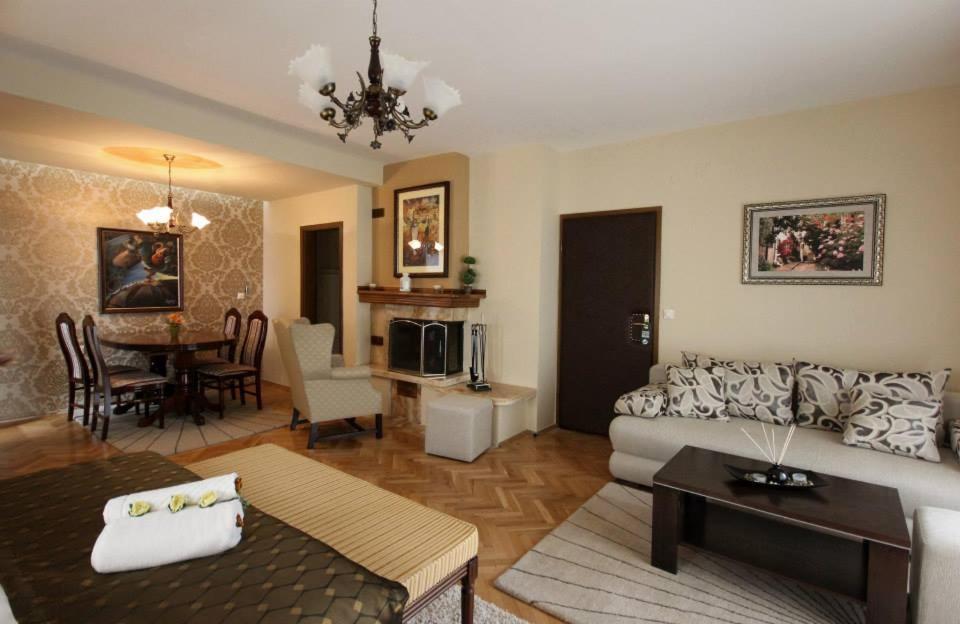 Hotel Villa Alexander Üsküp Dış mekan fotoğraf