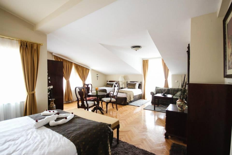 Hotel Villa Alexander Üsküp Dış mekan fotoğraf